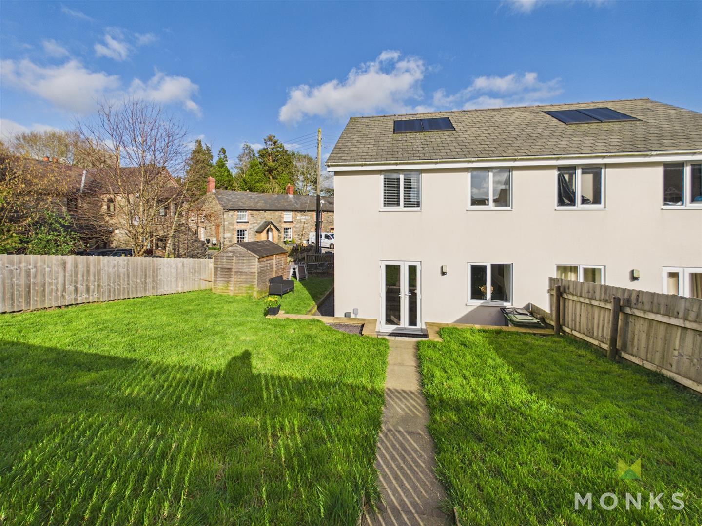 1 Cysgod Y Gyrn, Oswestry, SY10 7LQ For Sale